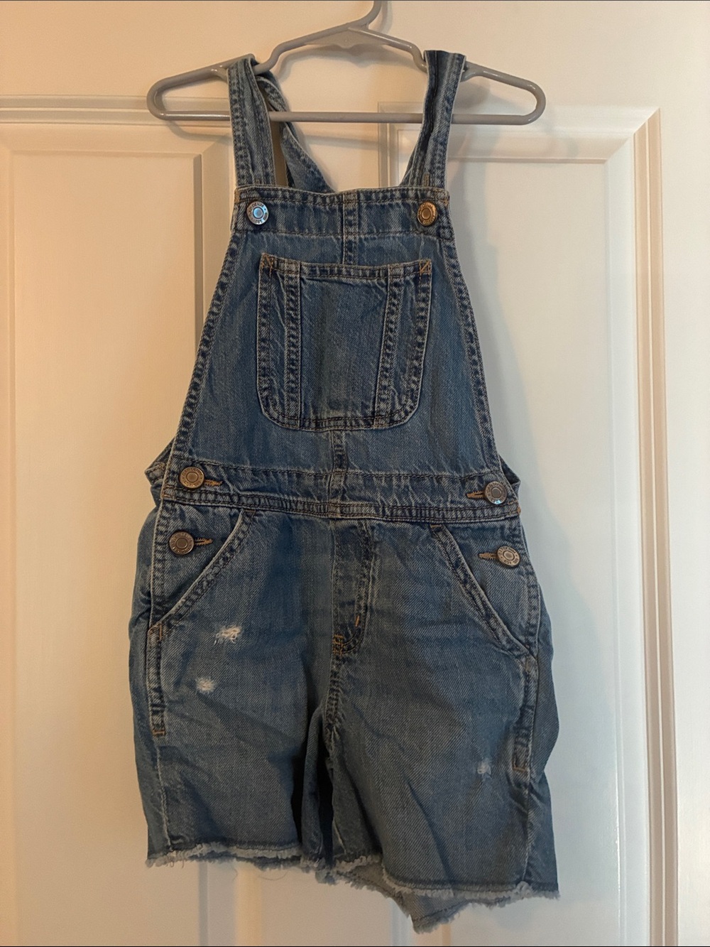 GAP Vintage Wash Denim Short Overalls in Blue